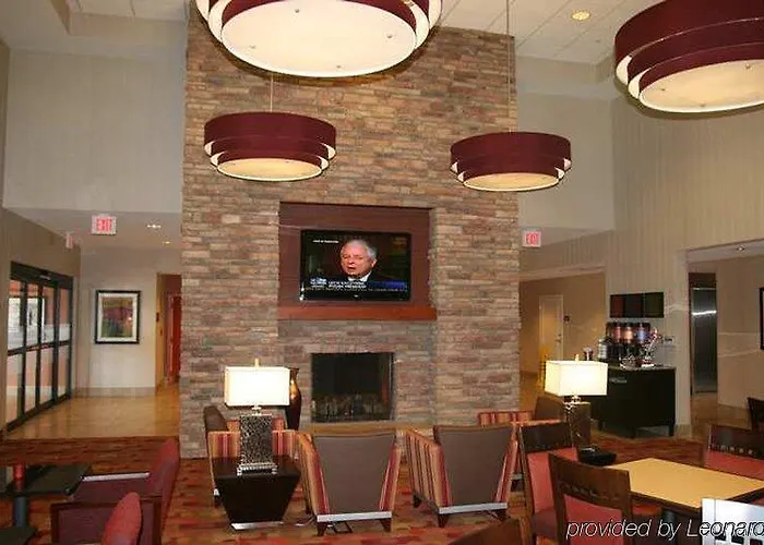 Hotel Hampton & Phoenix Fashion Center Chandler