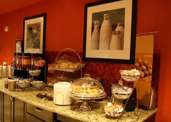 Hampton & Phoenix Fashion Center Hotel Chandler