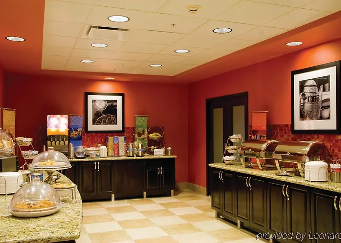 Hampton & Phoenix Fashion Center Hotel 3*